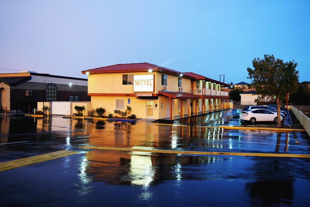 Mojave Inn Victorville Esterno foto
